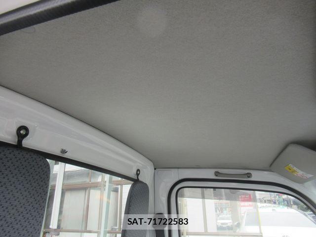 Mitsubishi MINICAB TRUCK 2022-02 7251556-9