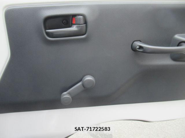 Mitsubishi MINICAB TRUCK 2022-02 7251556-23