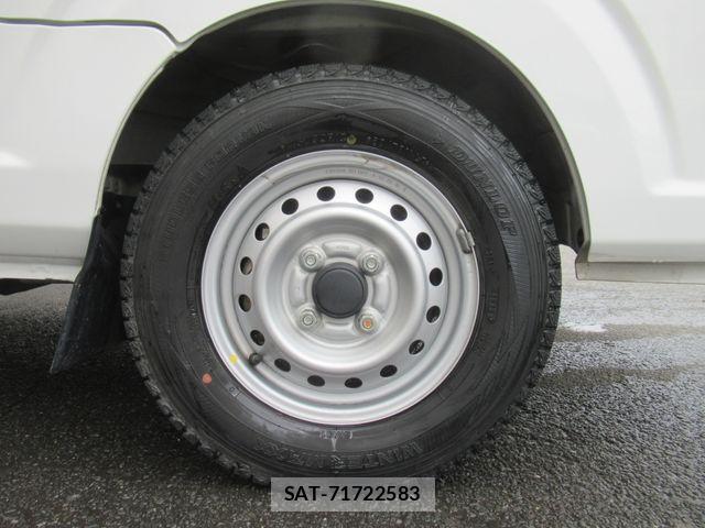 Mitsubishi MINICAB TRUCK 2022-02 7251556-24