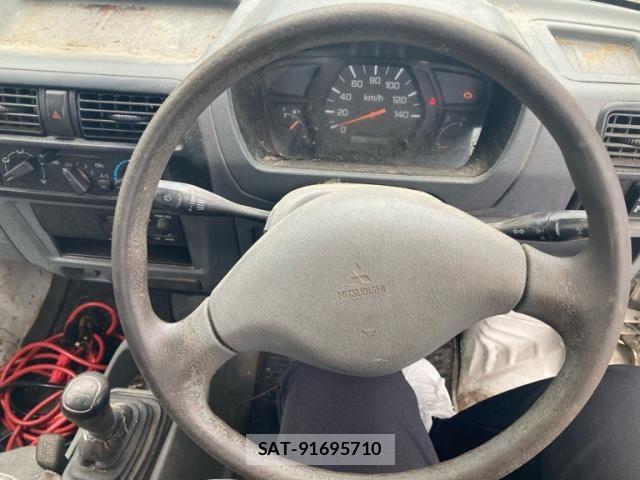 Mitsubishi MINICAB TRUCK 2006-07 7272343-10