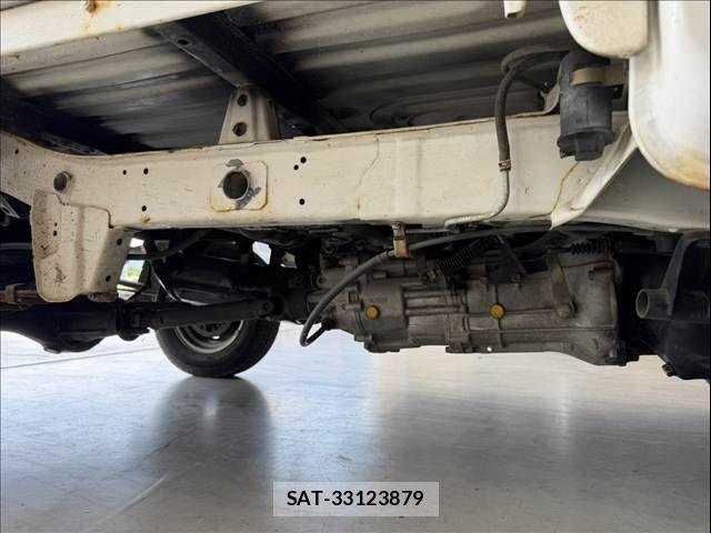 Mitsubishi MINICAB TRUCK 1996-01 7358770-7
