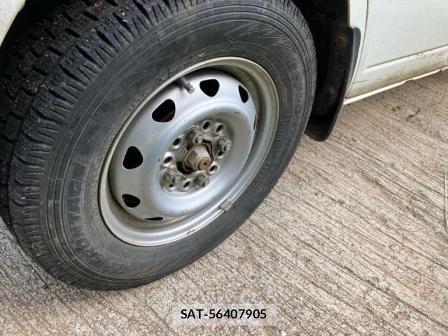 Mitsubishi MINICAB TRUCK 2010-07 7455836-10