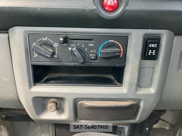 Mitsubishi MINICAB TRUCK 2010-07 7455836-19
