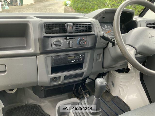 Mitsubishi MINICAB TRUCK 2004-01 7618146-17