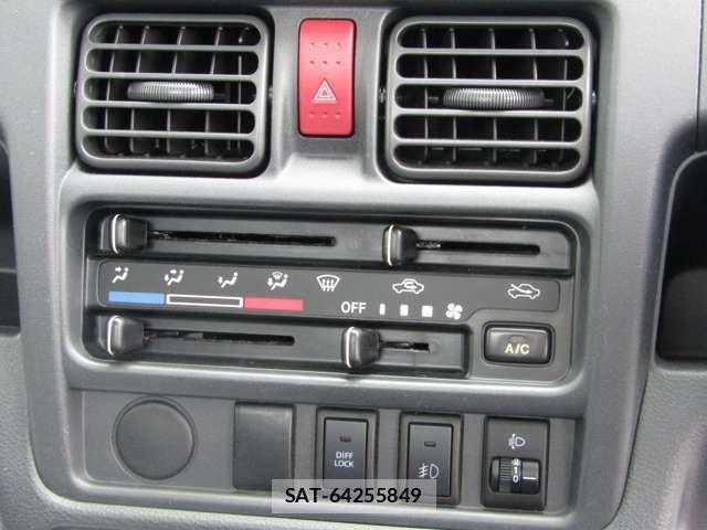 Mitsubishi MINICAB TRUCK 2014-06 7725802-14