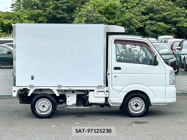 Mitsubishi MINICAB TRUCK 2018-06 7980036-9