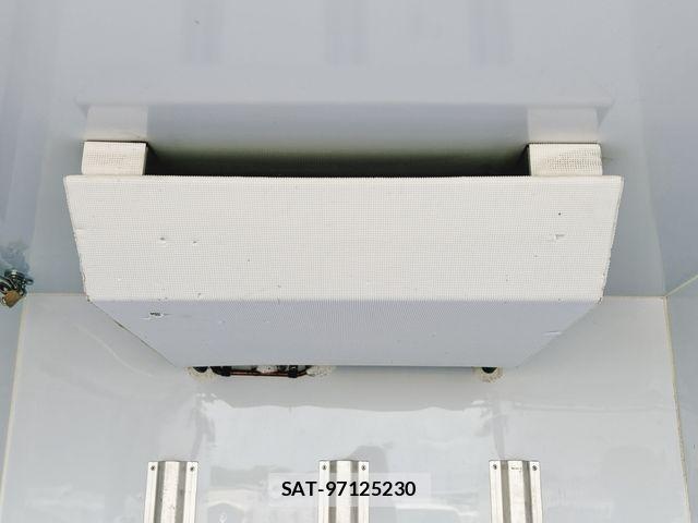 Mitsubishi MINICAB TRUCK 2018-06 7980036-16