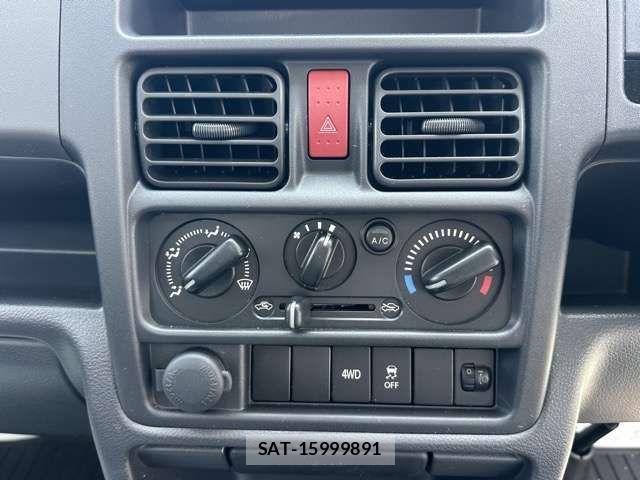 Mitsubishi MINICAB TRUCK 2022-11 8036795-12