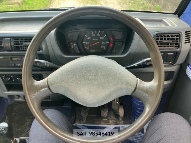 Mitsubishi MINICAB TRUCK 1999-01 8036796-11