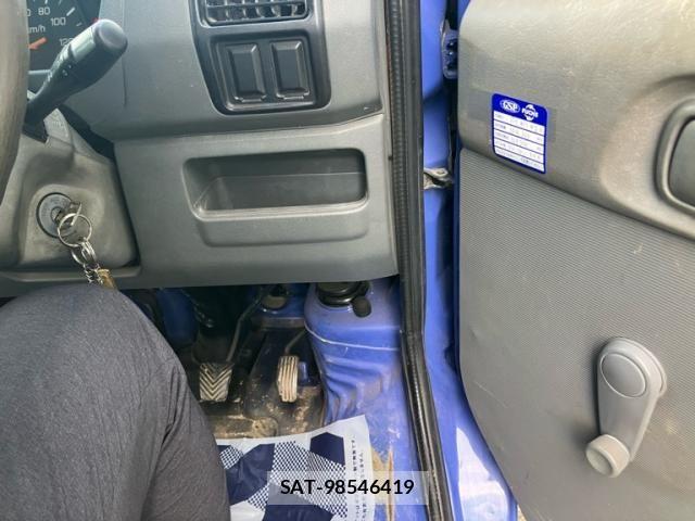Mitsubishi MINICAB TRUCK 1999-01 8036796-13