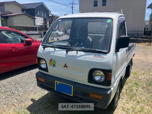 Mitsubishi MINICAB TRUCK 1992-04 8074632-1
