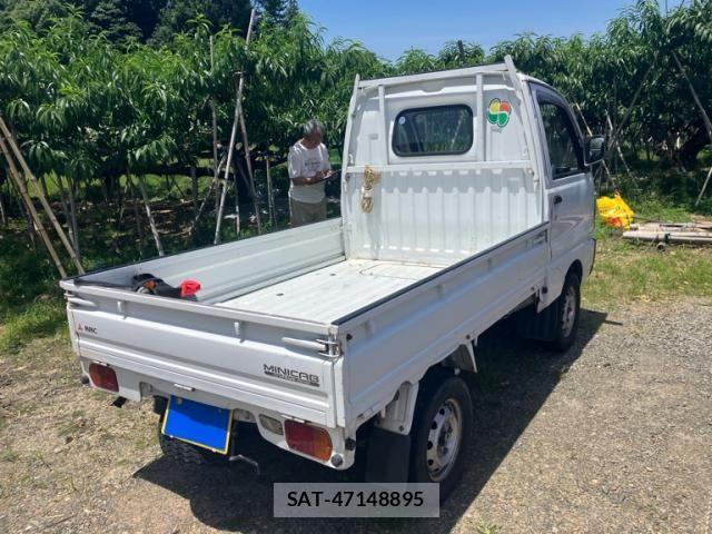 Mitsubishi MINICAB TRUCK 1992-04 8074632-2