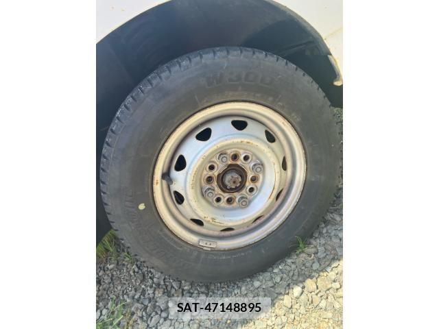 Mitsubishi MINICAB TRUCK 1992-04 8074632-5