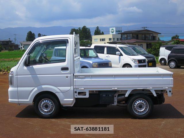 Mitsubishi MINICAB TRUCK 2023-07 8100482-4