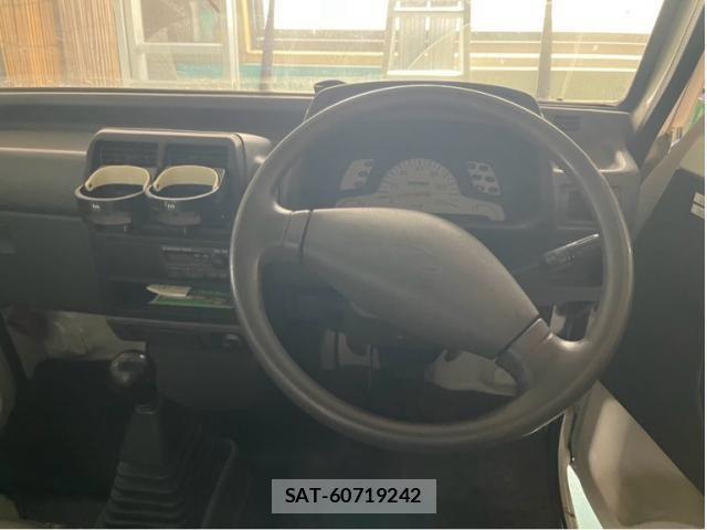 Mitsubishi MINICAB TRUCK 1998-05 8131260-15