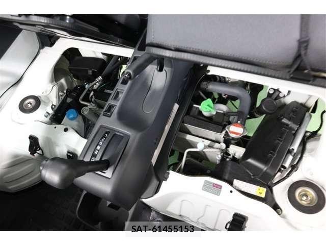 Mitsubishi MINICAB TRUCK 2025-05 8208753-4