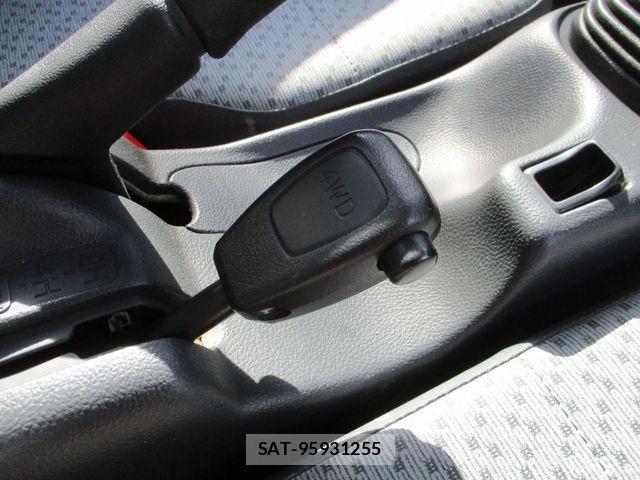 Mitsubishi MINICAB TRUCK 2022-06 8315477-14