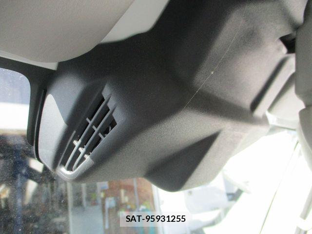 Mitsubishi MINICAB TRUCK 2022-06 8315477-16