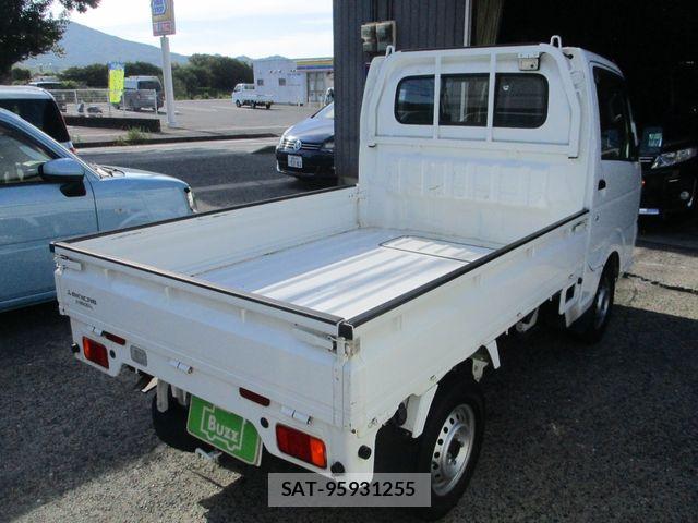 Mitsubishi MINICAB TRUCK 2022-06 8315477-2