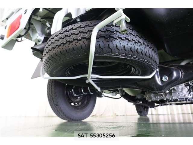 Mitsubishi MINICAB TRUCK 2025-04 8336809-15