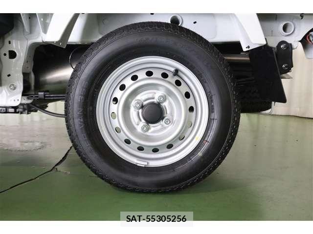 Mitsubishi MINICAB TRUCK 2025-04 8336809-2