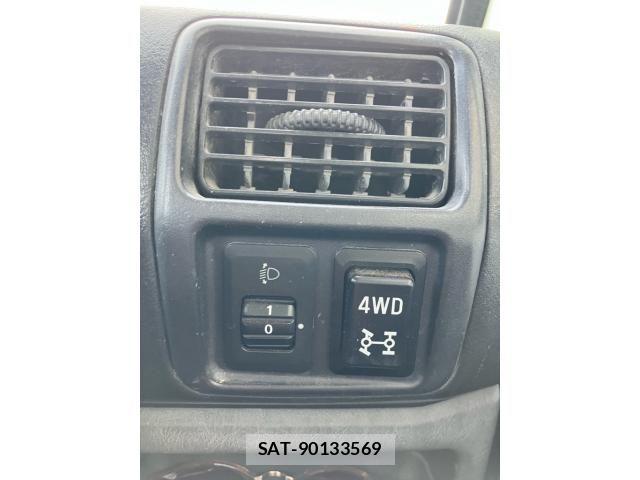 Mitsubishi MINICAB TRUCK 2009-05 8457919-17