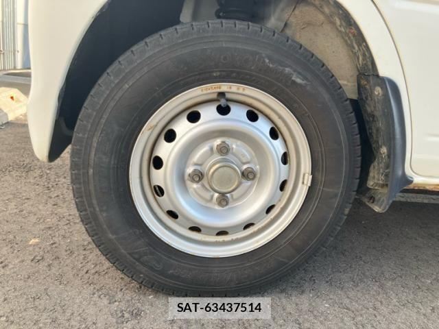Mitsubishi MINICAB TRUCK 2013-01 8562714-16