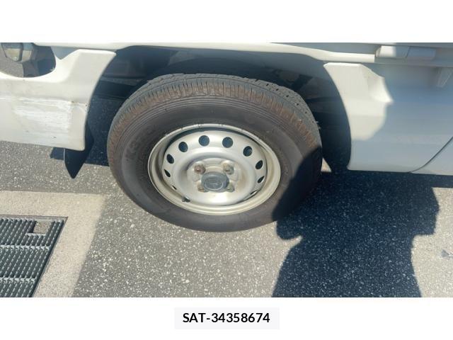 Mitsubishi MINICAB TRUCK 1999-03 8627742-9