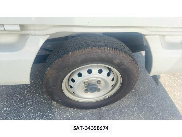Mitsubishi MINICAB TRUCK 1999-03 8627742-12