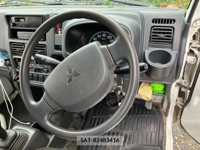 Mitsubishi MINICAB TRUCK 2018-02 8685969-14