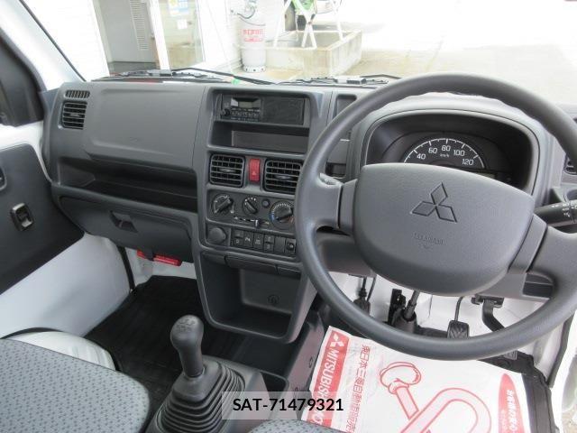Mitsubishi MINICAB TRUCK 2026-03 8744054-10