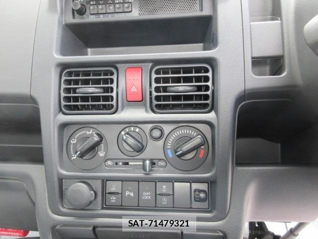 Mitsubishi MINICAB TRUCK 2026-03 8744054-16