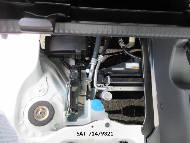 Mitsubishi MINICAB TRUCK 2026-03 8744054-23