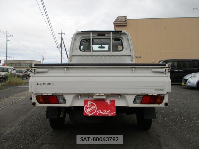 Mitsubishi MINICAB TRUCK 1999-01 8880834-4