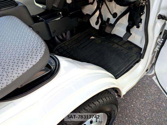 Mitsubishi MINICAB TRUCK 2024-09 8883935-12