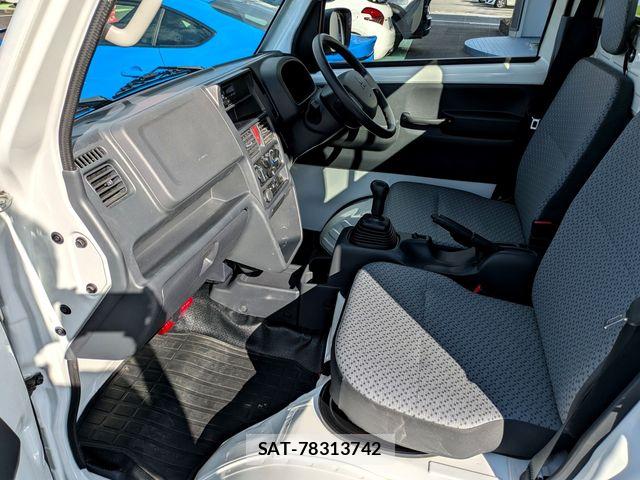 Mitsubishi MINICAB TRUCK 2024-09 8883935-16