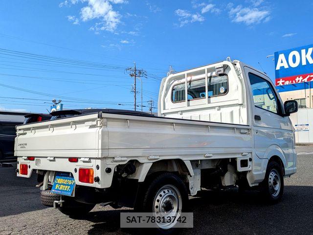 Mitsubishi MINICAB TRUCK 2024-09 8883935-3
