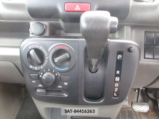 Mitsubishi MINICAB VAN 2020-08 628817-8