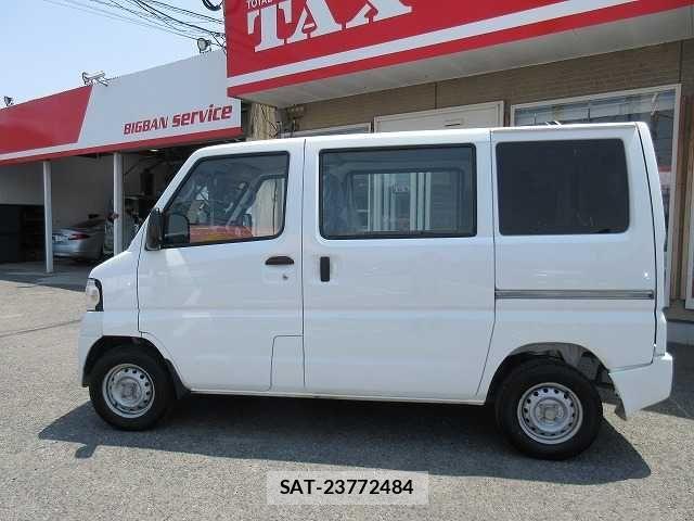 Mitsubishi MINICAB VAN 2013-08 1092767-14