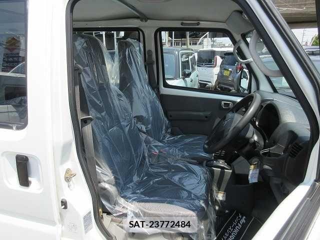 Mitsubishi MINICAB VAN 2013-08 1092767-7