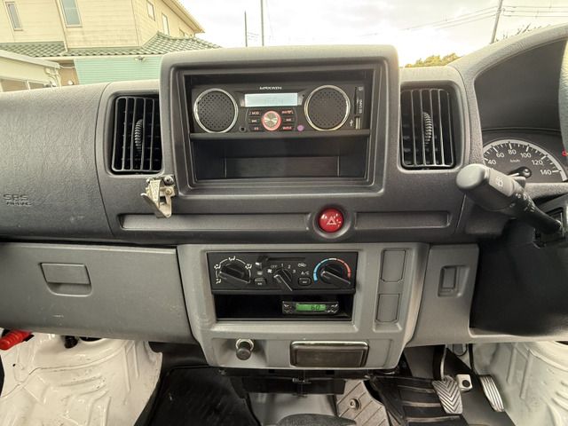 Mitsubishi MINICAB VAN 2013-06 1546857-13