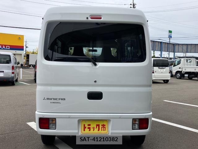 Mitsubishi MINICAB VAN 2025-02 1744861-11