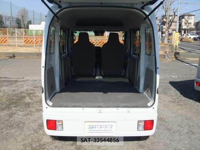 Mitsubishi MINICAB VAN 2024-07 3676301-13