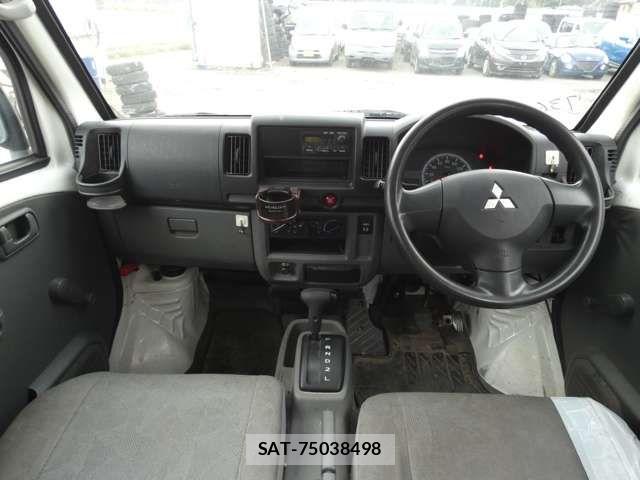 Mitsubishi MINICAB VAN 2012-04 3715991-4