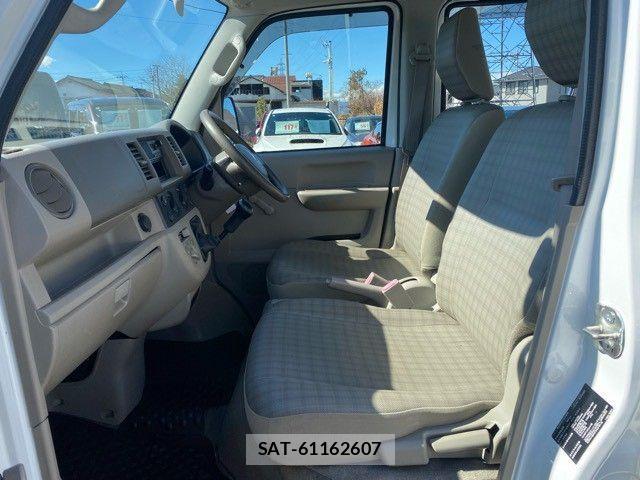Mitsubishi MINICAB VAN 2014-03 4393429-12