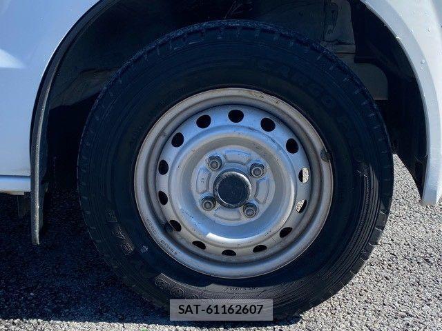 Mitsubishi MINICAB VAN 2014-03 4393429-24