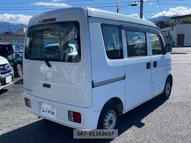Mitsubishi MINICAB VAN 2014-03 4393429-5