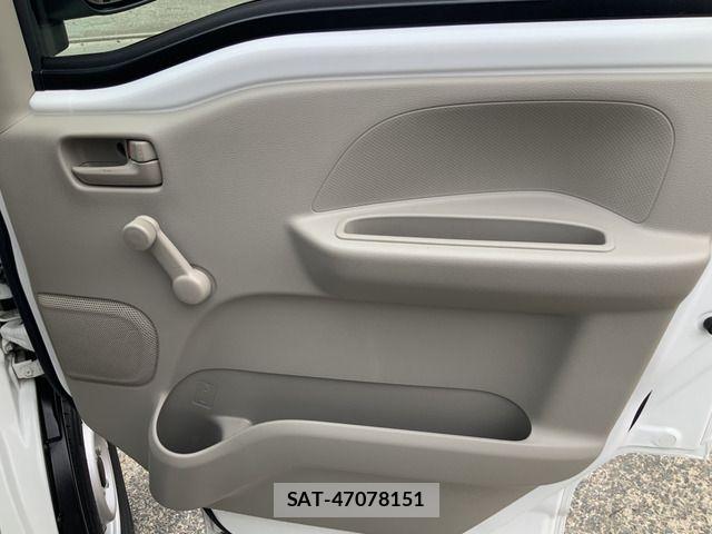 Mitsubishi MINICAB VAN 2026-04 6672516-9