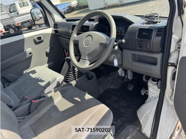 Mitsubishi MINICAB VAN 2008-03 6672517-19