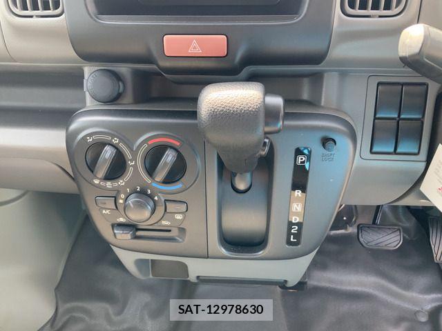 Mitsubishi MINICAB VAN 2026-03 6676939-17